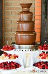 Лучшая свадебная услуга - шоколадный фонтан,  фонтан для шампанского